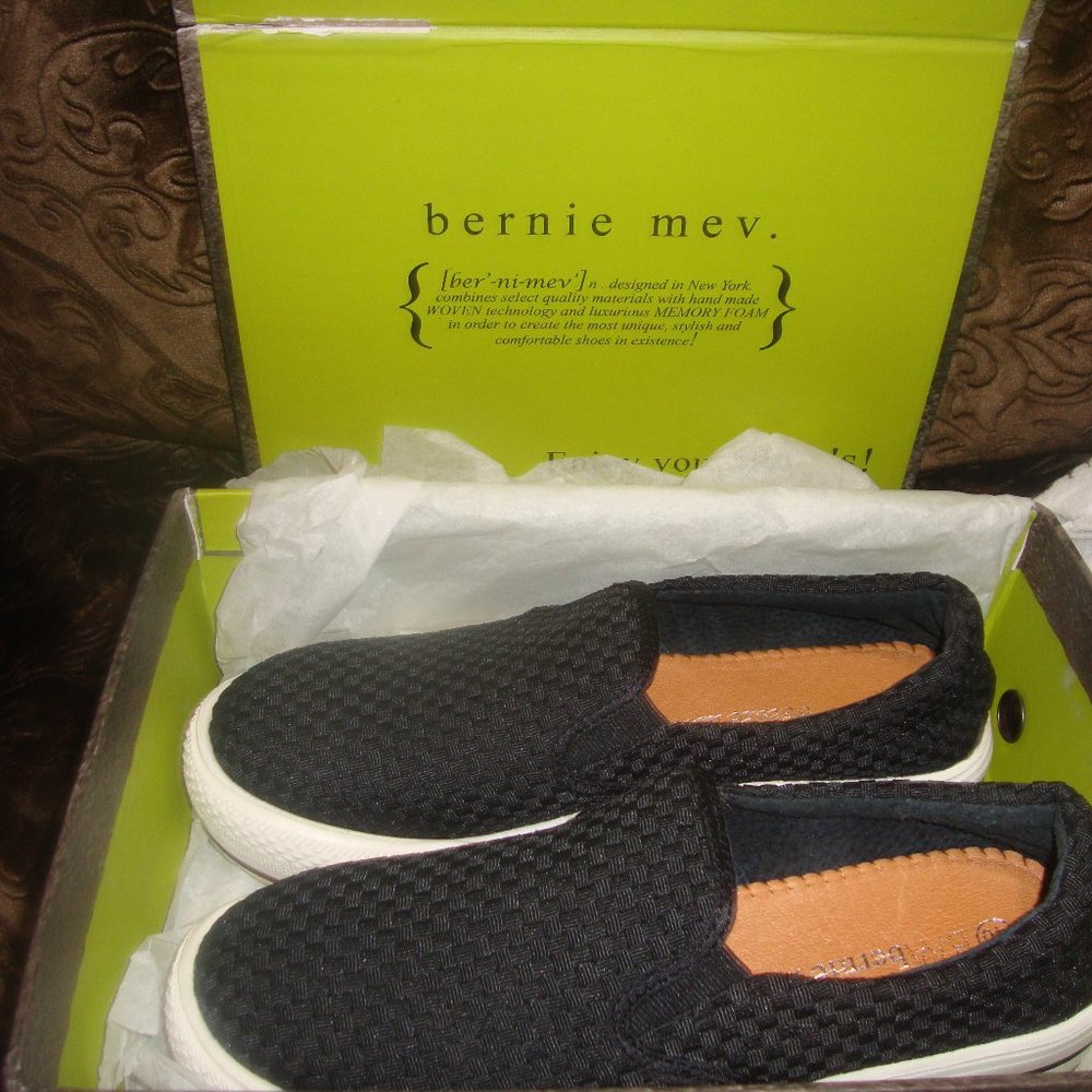 bernie mev. Black Woven Slip-On Sneakers
